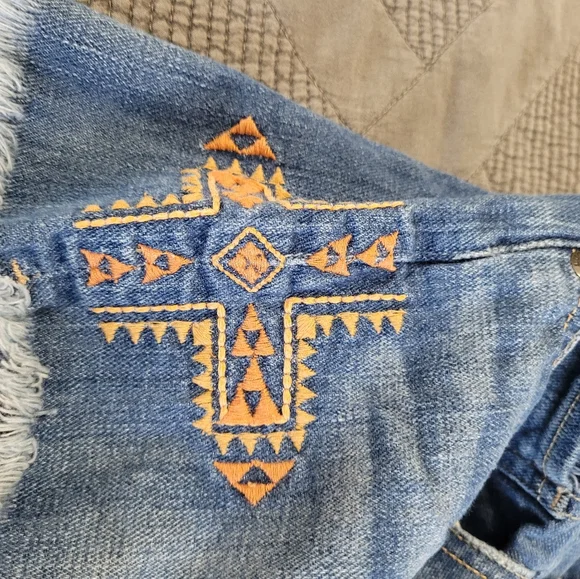 Lucky Brand Women's shorts 4 - Picture 4 of 5